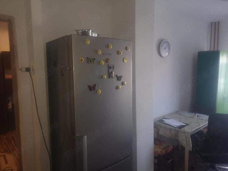 Inchiriez Garsoniera Valea Rosie - 2