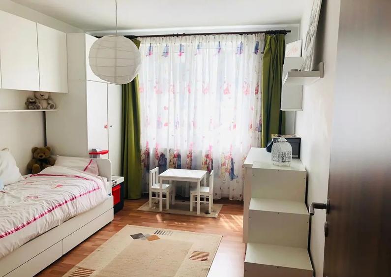 Apartament 3 camere, etaj 2, balcon, parcare Floresti zona Stadion - 11