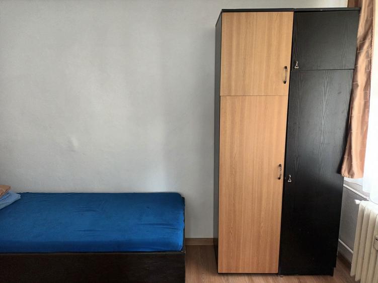 Inchiriez apartament cu trei camere - 6