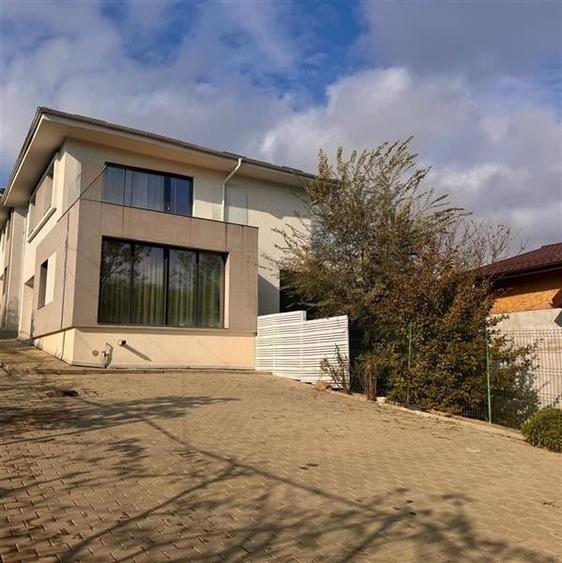Vila individuala moderna 4 camere zona Bucium , constructie noua, complet finisa - 1