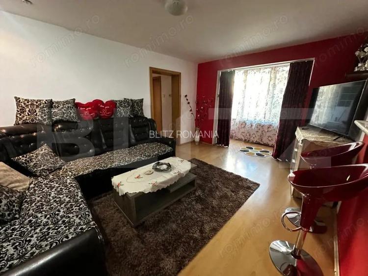 Apartament 3 camere, 56 mp, zona Cetate Apartament 3 camere, 56 mp, zona Cetate