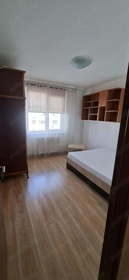 Inchiriez apartament 3 camere Dristor Metrou - 4
