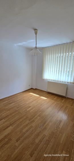 Apartament 4 camere zona Maternitatii - 5