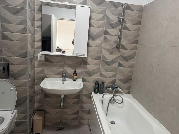 Proprietar, inchiriez apartament NOU+loc de parcare in MRS Village - 7