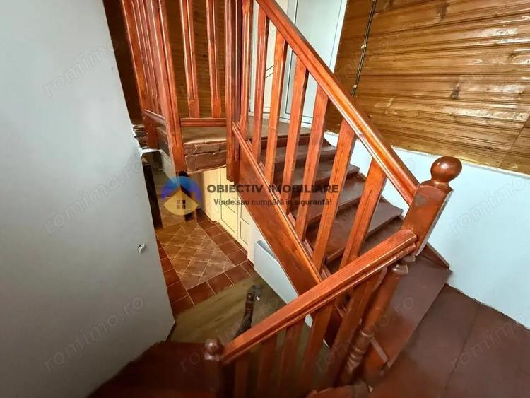 Casa spa?ioasa + teren de vanzare Girov, jud. Neam? - 11