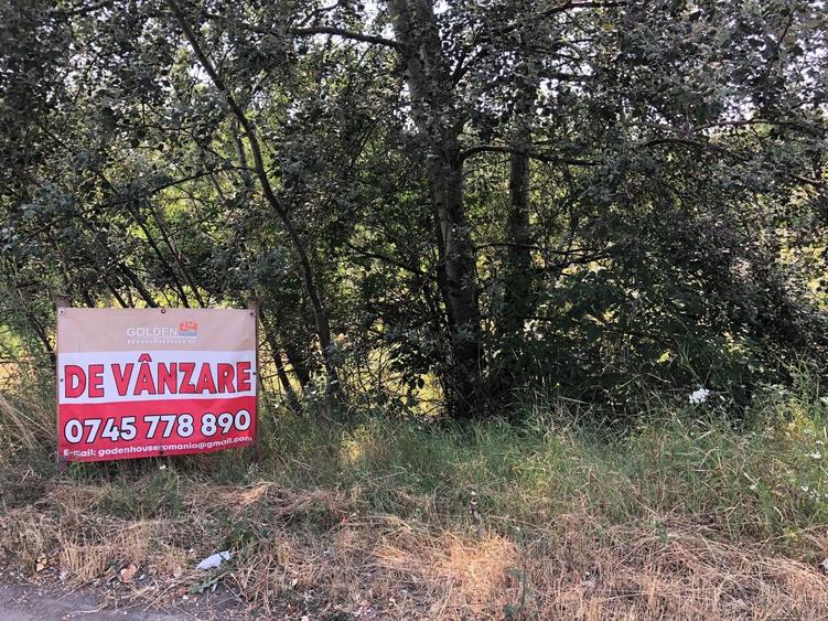Teren Construcții intravilan de 4500 mp, în Periferie