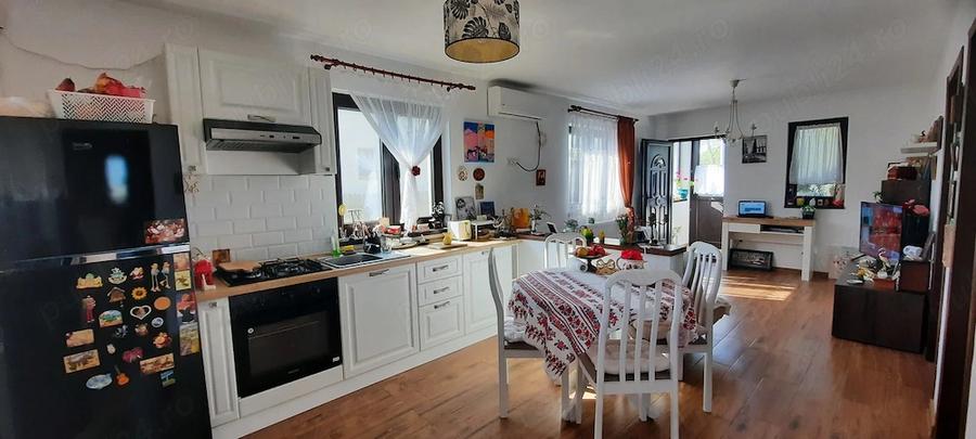 Casă cu 2 camere cu Teren 795 Mp în Buturugeni