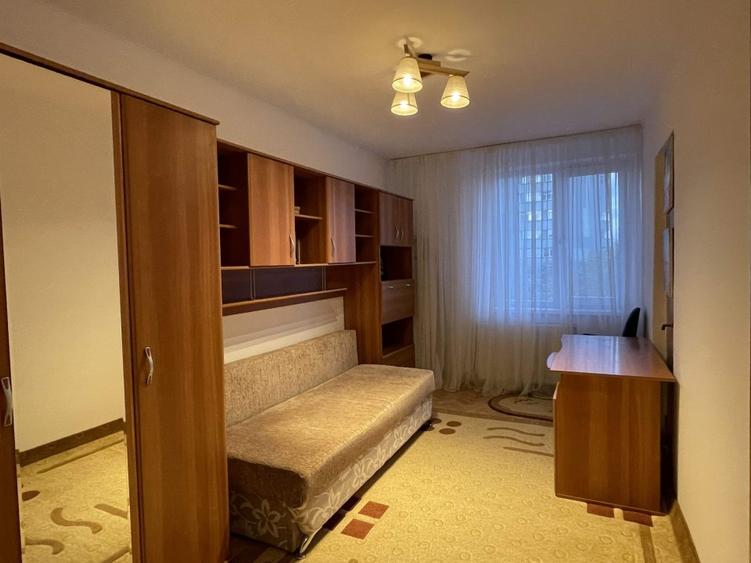 Apartament cu 2 camere semidecomandat în Crișan