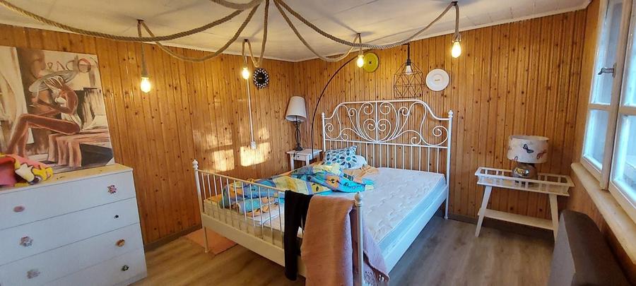 Casă cu 3 camere în Bobicești