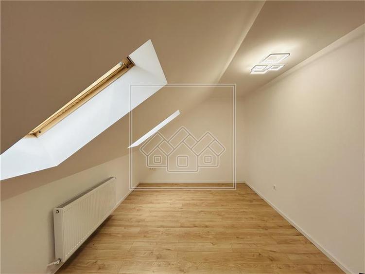 Apartament cu 3 camere decomandat în Arhitecților - Calea Cisnădiei