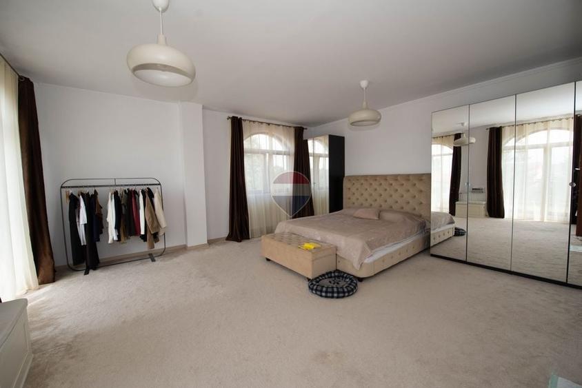 Apartament cu 3 camere decomandat, mobilat în Grivița