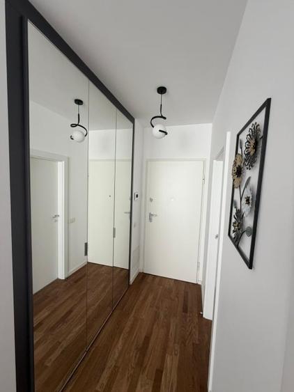 Apartament cu 2 camere decomandat, mobilat în Băneasa
