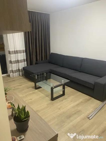 Apartament cu 3 camere decomandat, mobilat în Pantelimon