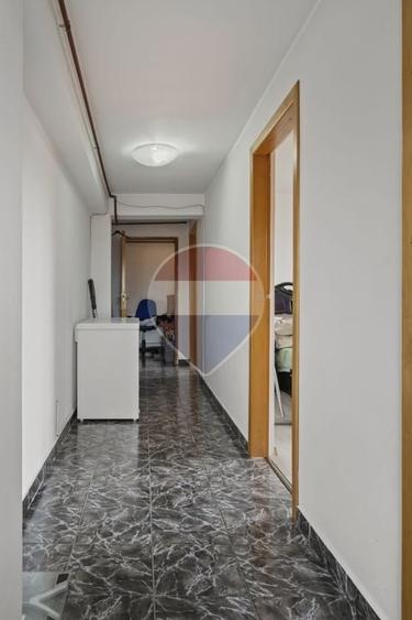 Casă individuală cu 14 camere cu Teren 457 Mp în Rahova