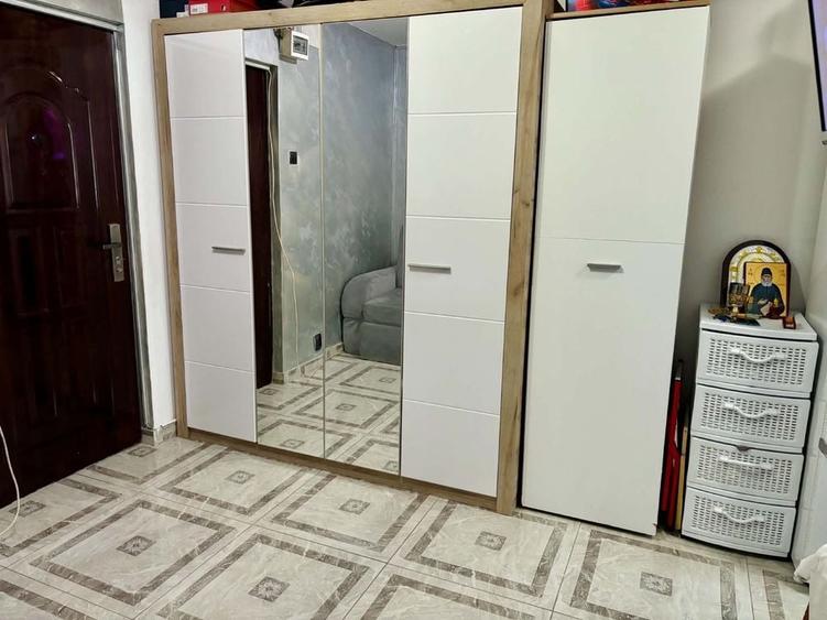 Garsonieră decomandată în Exterior Vest