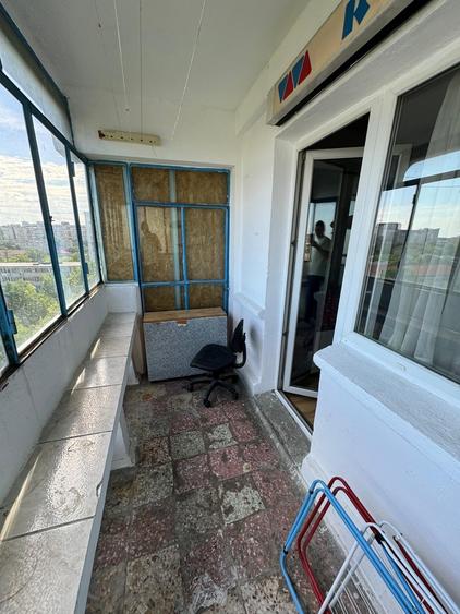 Apartament cu 3 camere semidecomandat în Gheorghe Lazăr