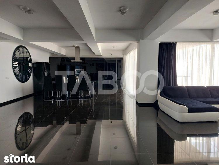 Apartament cu 3 camere decomandat în Vasile Aaron