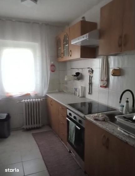 Apartament cu 2 camere în Craiovița Nouă