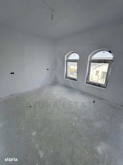 Casă cu 4 camere cu Teren 290 Mp în Central