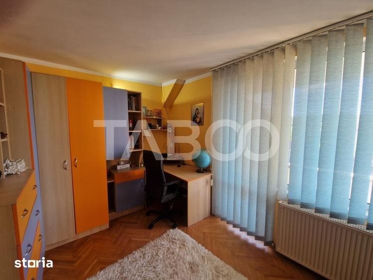 Casa de familie sau retreat montan la doar 10 min de Sibiu in Rasinari - 5