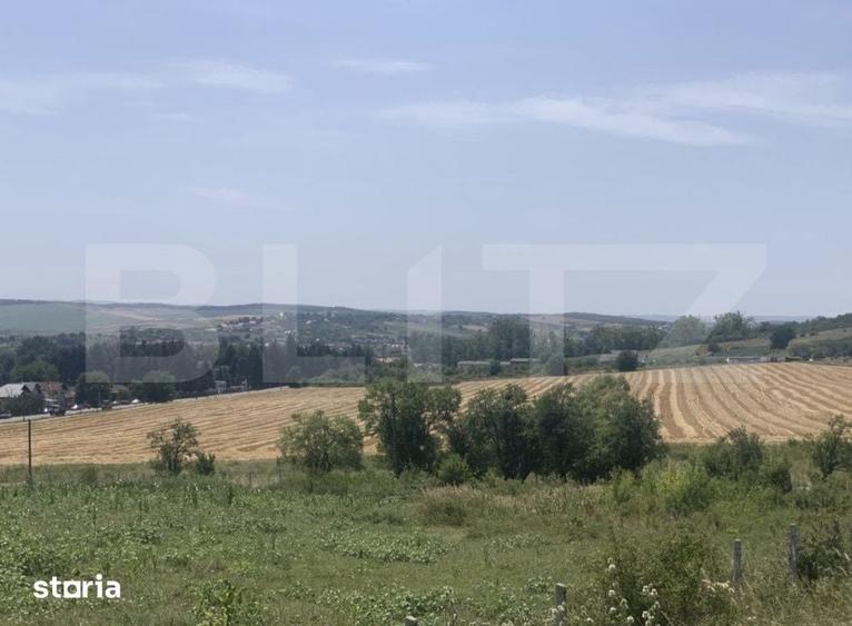 Teren de 5000 mp, în Central