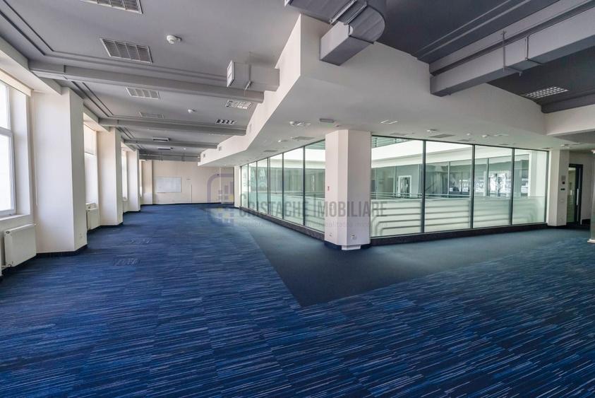 Spatiu tip birou individual, in P-ța Unirii - 8