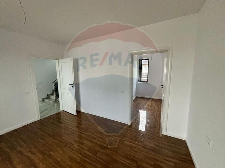 Buftea - Vilă nouă cu 5 camere, 3 băi, 141 mp utili, 317 mp teren - 13