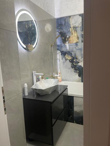 Vand ap 4 camere lux in Buzau,centru - 8