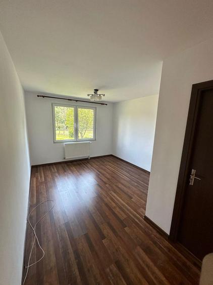 Inchiriez apartament 3 camere Libertatii (Reghin) - 5