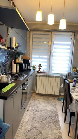 De vânzare – Apartament 3 camere, Micro 17 - 3
