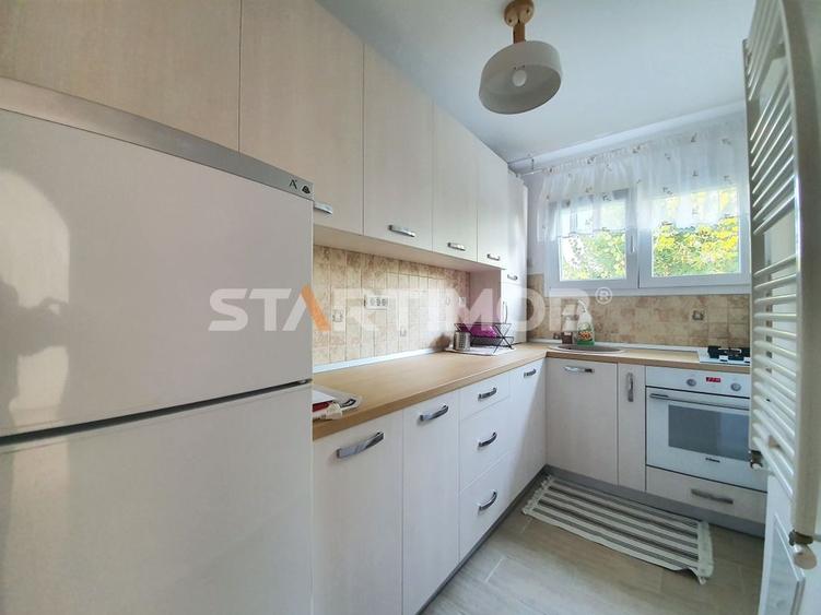 Apartament mobilat doua camere Piata Astra - 2