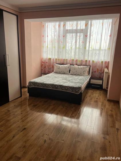 Apartament cu 3 camere de vanzare - 4