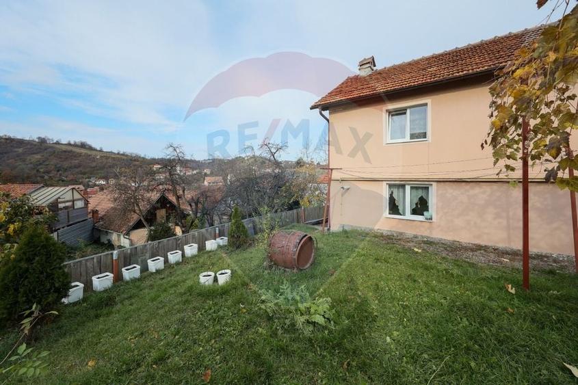 Casa cu 5 camere si curte, de vanzare, zona Centrul Istoric! - 1