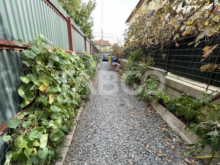 Apartament decomandat 93 utili curte proprie pivnita Sub Arini Sibiu - 18