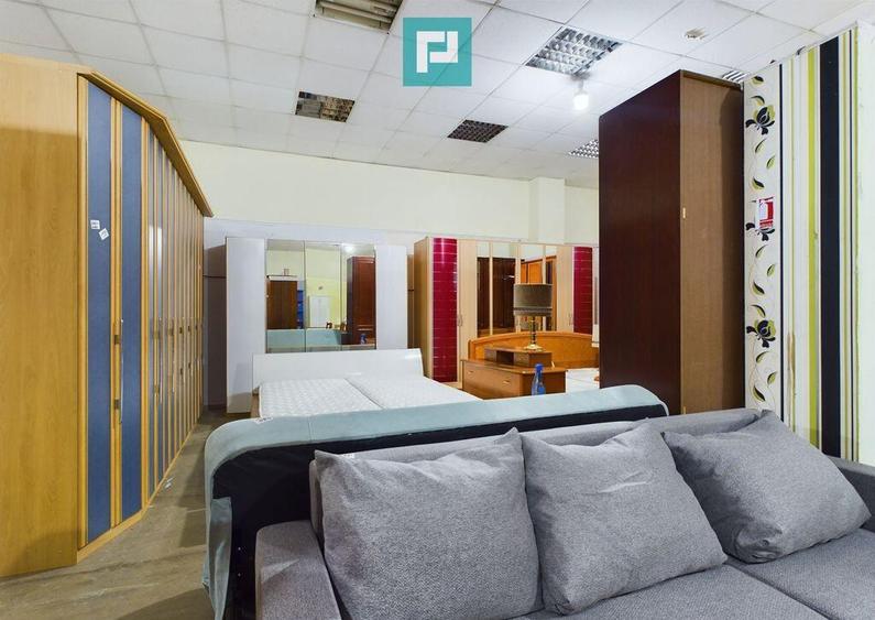 Spa?iu comercial 330 mp in zona UTA - 1