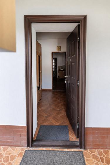 Casă individuală  (100 mp) + Teren Generos (710 mp) - Potențial dezvoltare - 8