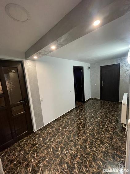 Casă cu 5 camere cu Teren 670 Mp în Săpoca