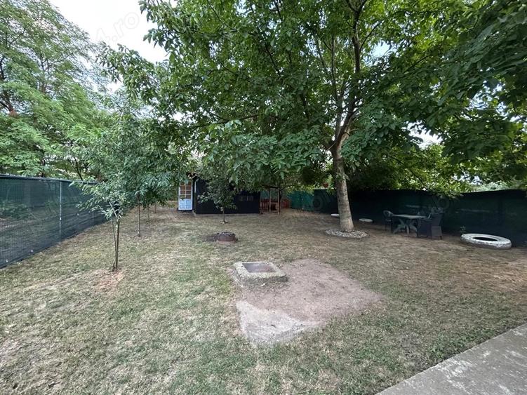 Vand casa comuna Dascalu Ilfov - 6