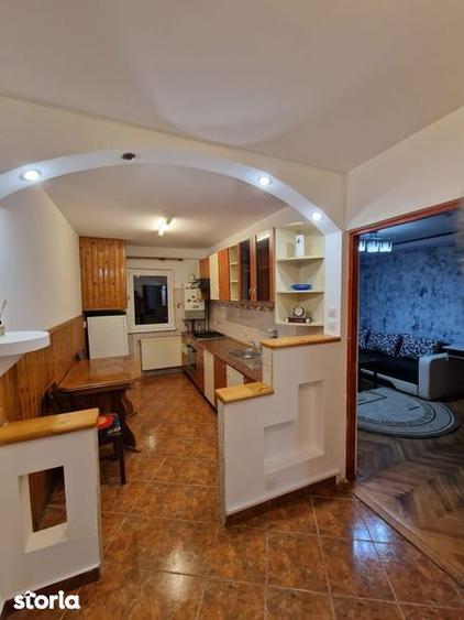 Inchiriez apartament 3 camere Valea Aurie - 6