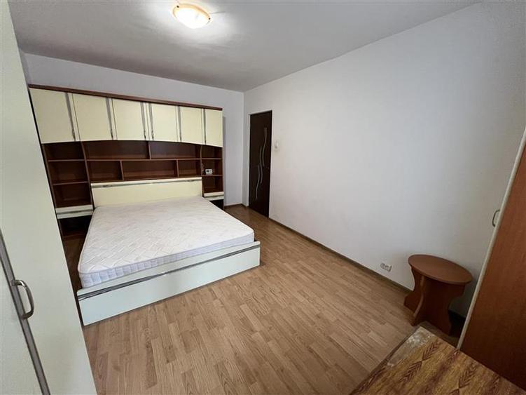 Apartament 2 camere decomandat intrare Racadau- Carpatilor - 5