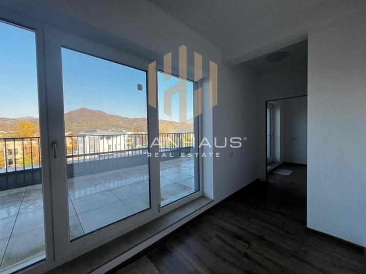 Apartament 3 camere ,Penthouse ,Centrul vechi Baia Mare - 16