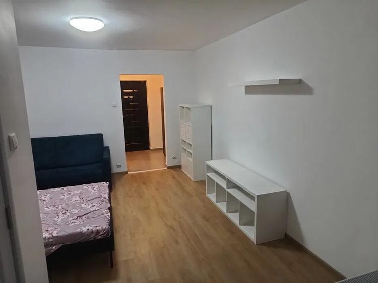 Garsonieră Titan –renovată 2025, Prima Inchiriere, 10 min Metrou Titan - 3