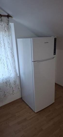 Inchiriere camera - 1