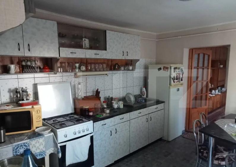 Casa de vanzare, 3 camere, 92 mp, zona Baritiu - 11