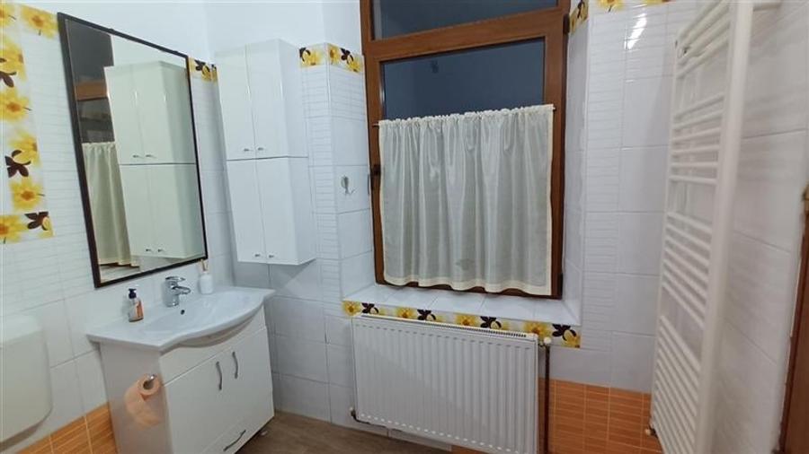 LIVE!Rezidenta 4 camere,in farmec istoric, vedere Tampa,cu beci si pod,Centrul I - 9