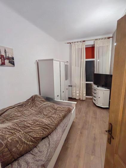 Vand casa in Cisnadie, la pre? de apartament - 2