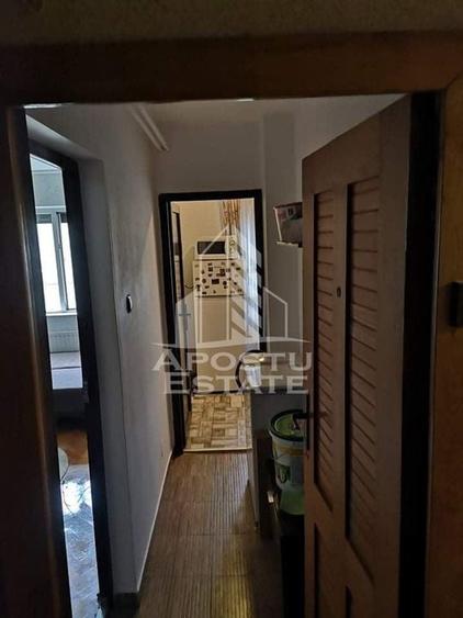 Garsoniera in zona Complexului Studentesc, la parter, 25 mp - 7