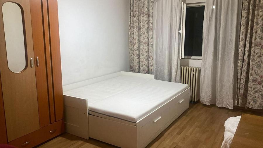 Inchiriez garsoniera - 2