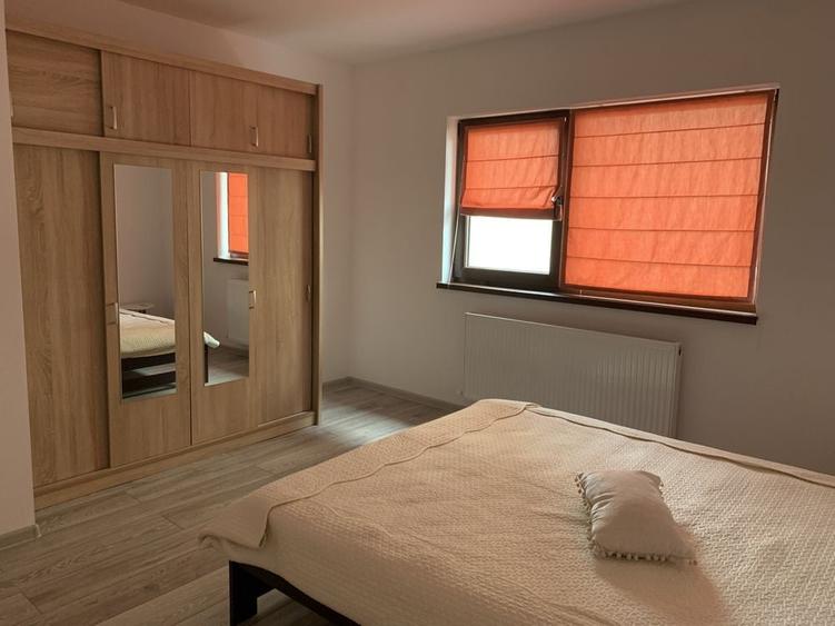 Proprietar inchiriez apartament 3 camere +loc parcare sanpetru brasov - 4