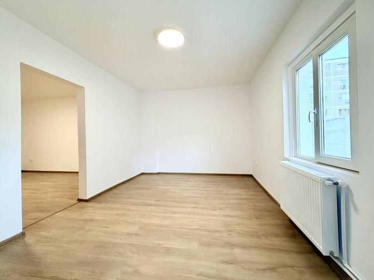 Spațiu comercial de închiriat – artera principală în nordul orașului. - 18